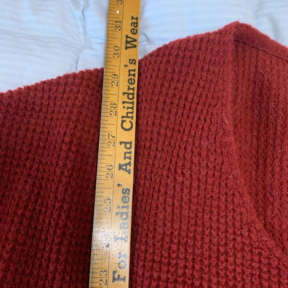 Free People Red V-Neck Sweater tunic oversized Small cozy soft everyday - Picture 9 of 9